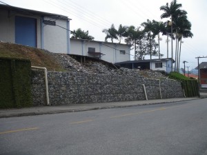 Gabiões